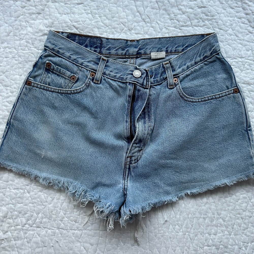VINTAGE Levi's High Rise Denim Shorts